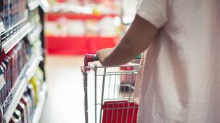 Los especialistas advierten de una preocupante caída sin freno, durante los primeros meses del año, de las bebidas alcohólicas y sin alcohol.