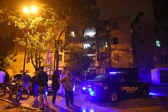 Leonel Jonatan N&uacute;&ntilde;ez fue asesinado a pu&ntilde;aldas en Edison al 100 de Villa G. G&aacute;lvez.