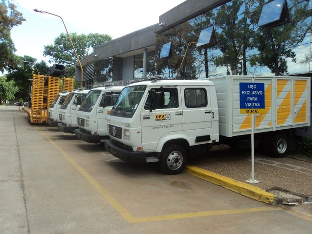 <font><font>La Dirección Provincial de Vialidad para sonido Entrego una las jefaturas Zonales</font></font>