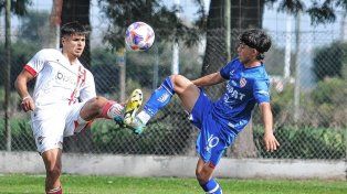 Unión sufrió un nuevo revés en Reserva contra Estudiantes