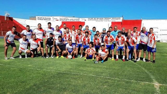 Los exjugadores de Unión se dieron cita en el 15 de Abril para pasar un momento especial.