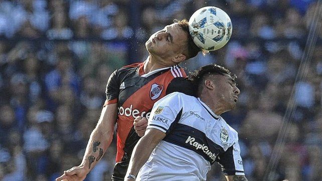River Plate le gana 2-1 a Gimnasia en La Plata.