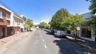 Calle Marcial Candioti se extiende de norte a sur con 17 cuadras a través de los barrios Candioti Norte y Sur.