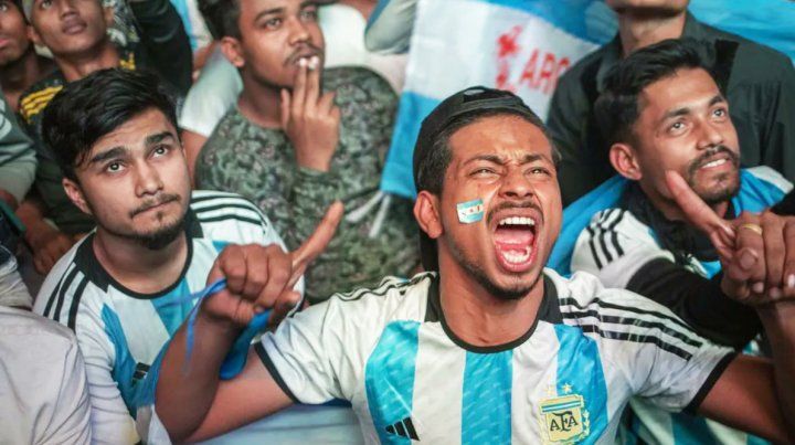 Lionel Scaloni, agradeció a los bangladesíes por alentar a Argentina en Qatar 2022. ¿De dónde viene el amor de Bangladesh por la Selección Argentina?