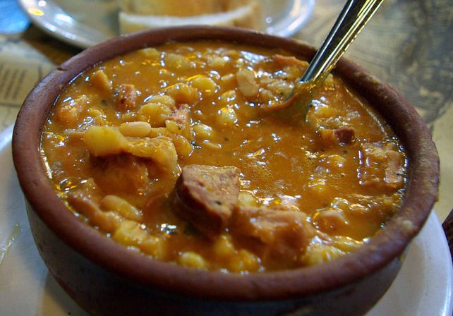 Receta para preparar un locro, plato típico para celebrar fechas patrias