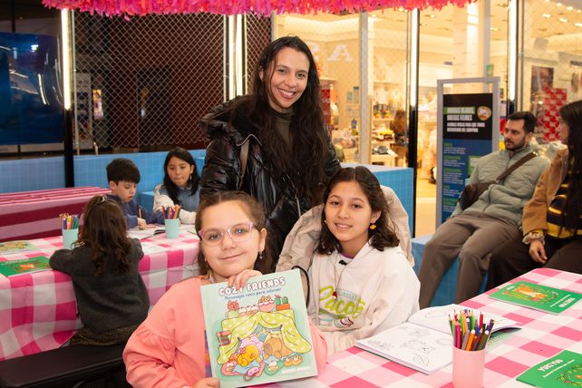 Helena Quintana, Verónica González y Valentina Quintana