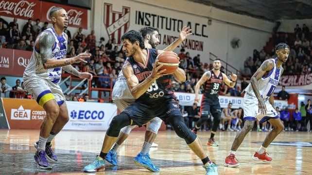Instituto inició los cuartos de final con un triunfazo ante Riachuelo Instituto inició los cuartos de final con un triunfazo ante Riachuelo
