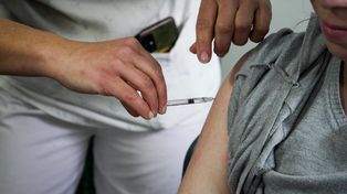 Hay personas que por su condición están en grupos de riesgo y son más proclives a tener complicaciones por gripe&nbsp;