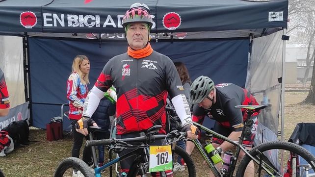 El roldanense asesinado era competidor de rural bike y viajaba con un grupo de Funes por todo el país.