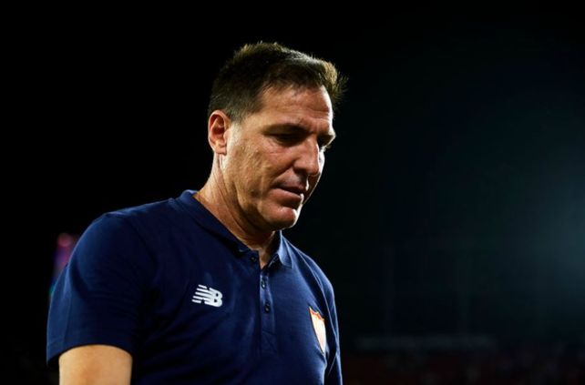 El plantel de Sevilla le dedicó una carta muy emotiva a Berizzo