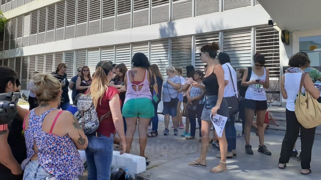 Frente a Tribunales, pidieron la aparición con vida de Fátima Acevedo
