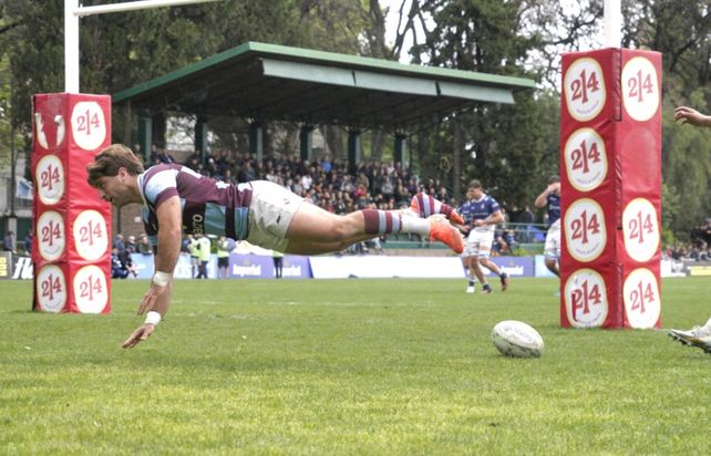 Atlético del Rosario hizo lo que tenía que hacer y seguirá siendo Top 14 en la Urba en 2027
