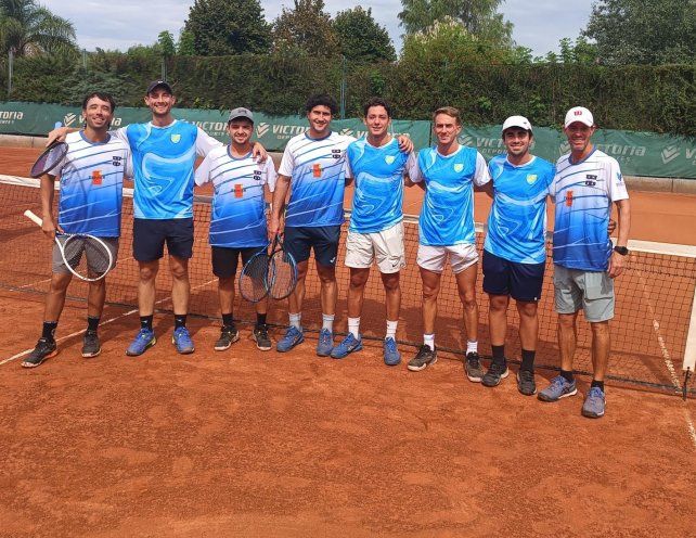 Del mismo barrio. Jugadores de Regatas Rosario y Náutico Sportivo Avellaneda