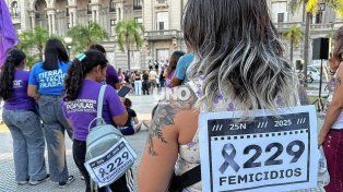 Santa Fe marchó contra la violencia de género: Que la vida no sea una carrera contra la muerte