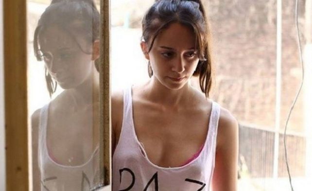 Naiara Awada llegó a los 50 mil en Twitter y lo festejó con fotito sexy