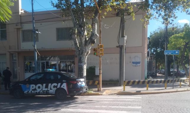 Rafaela: por segunda vez en 72 horas, detectan a un alumno con una réplica de arma de fuego en la escuela