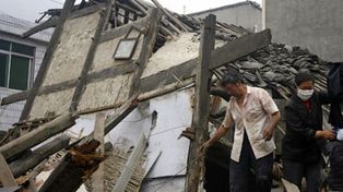 R&eacute;plica del sismo en China destruy&oacute; 71 mil viviendas