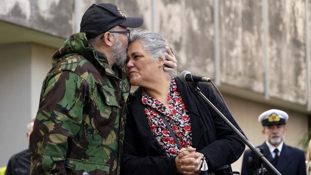 El justo homenaje que demoró 40 años a un marino rosarino