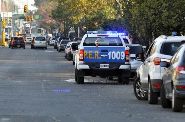 Acuerdan pena dos expolicías por detener a un hombre sin razón y armarle una causa