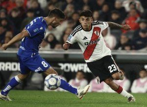 River lo ganaba 2-0, pero no lo pudo aguantar ante Vélez: fue 2-2 en el Monumental