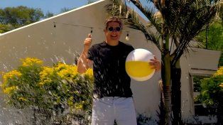 Roly Santacroce lanzó un spot de verano para invitar a disfrutar Funes.