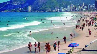 ¿Conviene irse de vacaciones a Brasil? Cuánto sale pasar el día en las playas