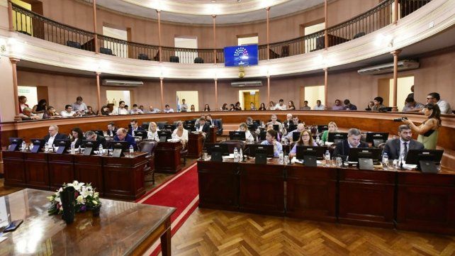Diputados aprobó leyes para construir edificios escolares