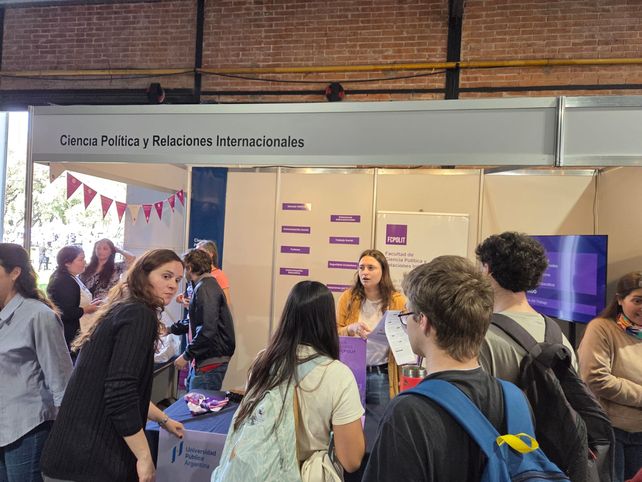 La Expo Carreras de la UNR recibe a unos 10 mil jóvenes por día