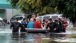 Ya son 48 los muertos y 3.000 los evacuados en La Plata por el temporal