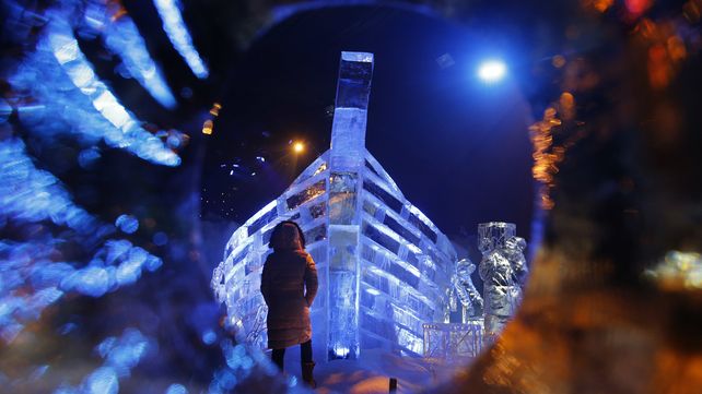 El reino mágico de hielo expone sus esculturas en Londres