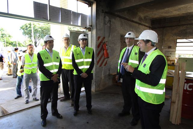 Corporate Tower: una recorrida por las obras del complejo de oficinas y estacionamiento