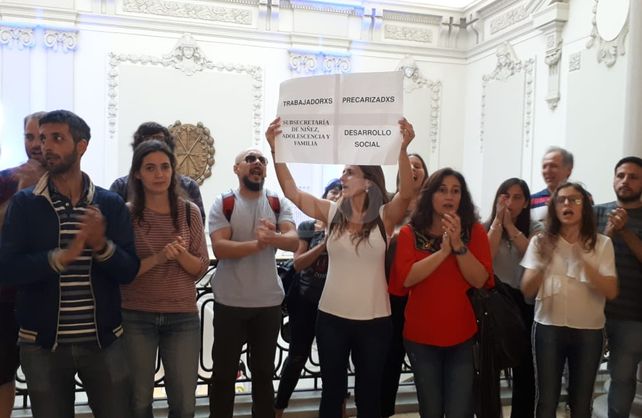 Reclaman por suu situación laboral desde 2019 y no tienen respuesta.&nbsp;