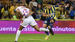 Lautaro Giaccone ingresó en el complemento ante San Lorenzo, pero terminó el partido con una molestia.