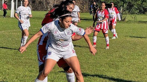 San Benito Paraná festejó el Apertura femenino con una contundente goleada