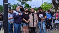 La familia agradeció el apoyo, recordó a la joven militante y pidió acompañamiento para exigir la verdad sobre lo ocurrido. (Fotos gentileza: Portal Pellegrinense) La familia agradeció el apoyo, recordó a la joven militante y pidió acompañamiento para exigir la verdad sobre lo ocurrido. (Fotos gentileza: Portal Pellegrinense)