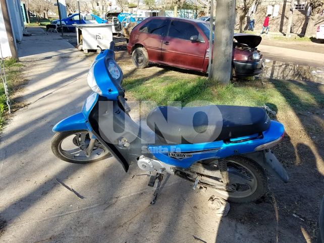 Robaba motos y las ofrecía para la venta en una red social