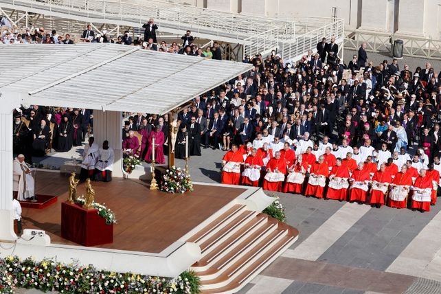 El Papa ordenó 21 nuevos cardenales, entre ellos tres argentinos
