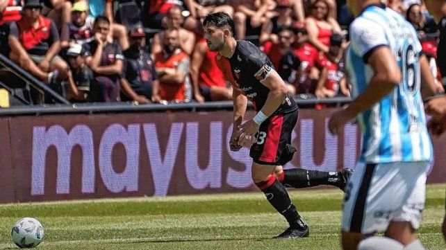 Colón: Alavés busca un zaguero y tendría en la mira a Garcés