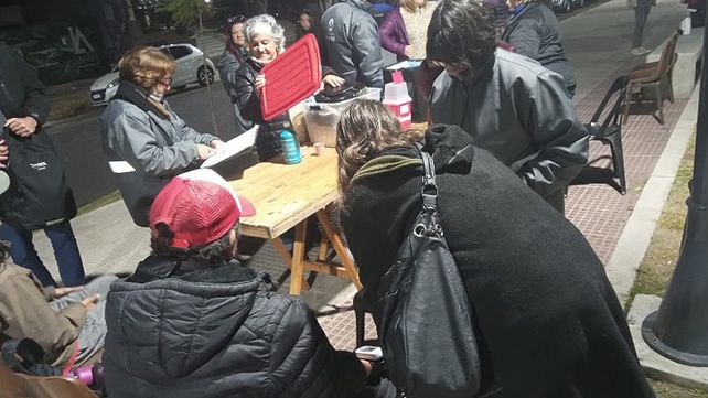 La Municipalidad de Paraná promueve el cuidado de la salud de las personas en situación de calle. Vacunan contra la gripe y dan medicamentos&nbsp;