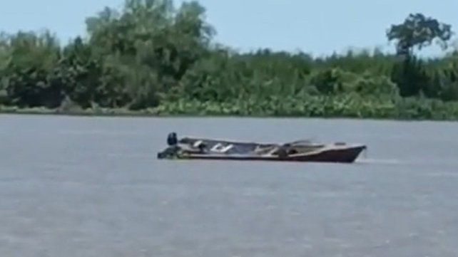 El reclamo de la familia de los primos Cabrera. La embarcación en la cual hallaron los dos cuerpos sin vida