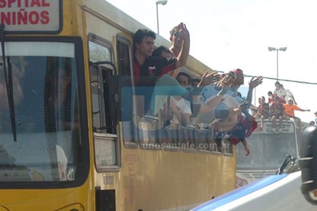 Transporte público: habrá colectivos cancheros para los días de partido