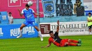 Colón y Estudiantes de Río Cuarto se enfrentarán por cuarta vez.
