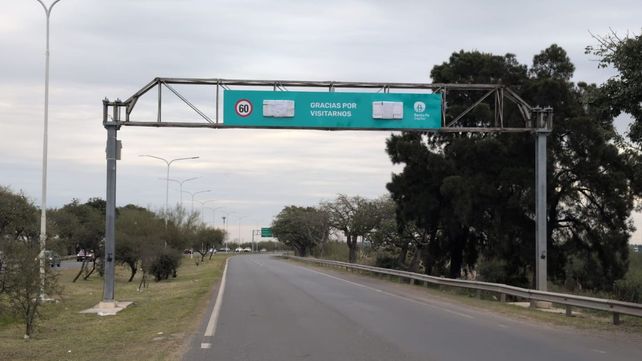 La ciudad ya cuenta con los dos primeros pórticos del Anillo Digital La ciudad ya cuenta con los dos primeros pórticos del Anillo Digital