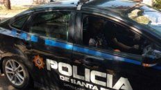 Móvil policial donde se retiró la policía absuelta en primera instancia. Móvil policial donde se retiró la policía absuelta en primera instancia.