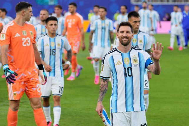 Argentina y Lionel Messi buscarán la clasificación a 16avos esta tarde ante Austria.