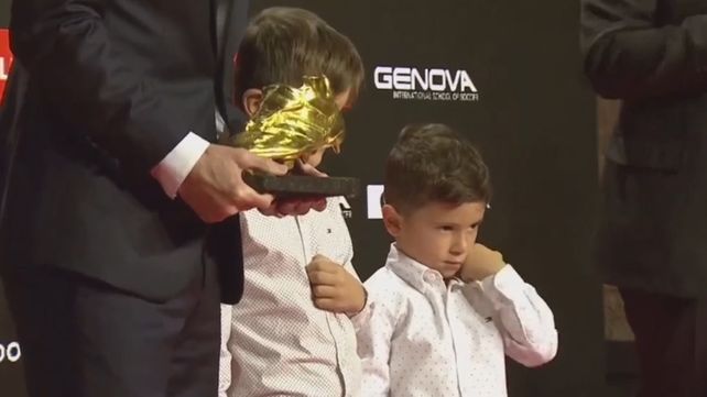 El show de Mateo Messi en la gala de entrega del Botín de Oro