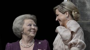 El primer look de Máxima como reina de Holanda fue cálido, sencillo y clásico