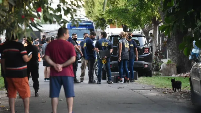 La hija de Aguilar lo encontró muerto en su casa de Las Delicias.