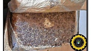 La droga y la pasta base era transportada desde la ciudad misionera de Posadas por dos adultos.