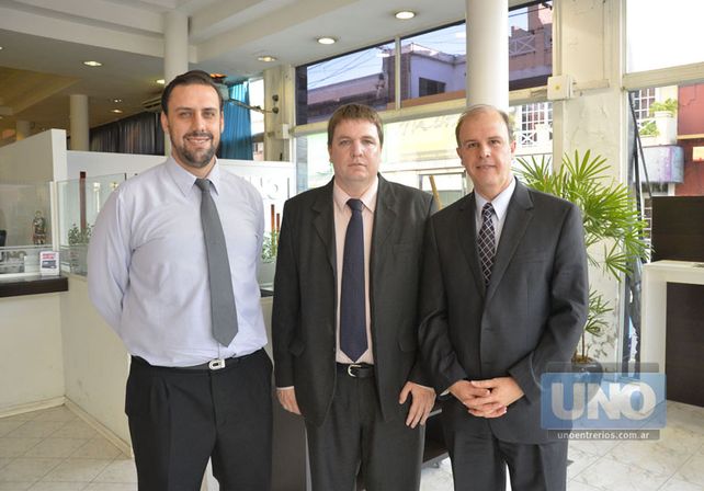 Directivos de la UAP. Arregui